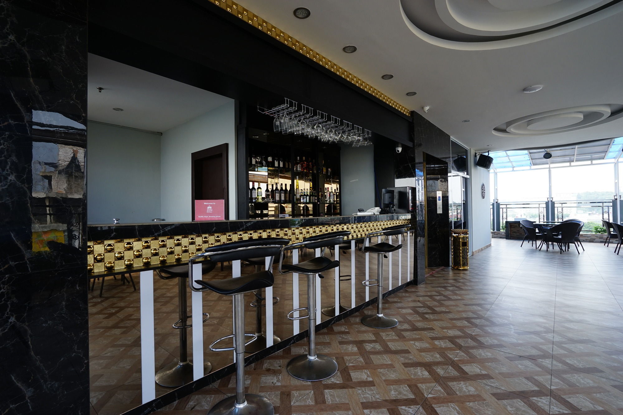 Cardinal Lucky Star Hotel Batam エクステリア 写真